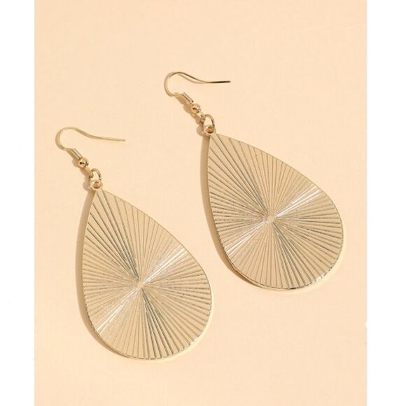 Coral Print Drop Earrings - Picture 3 of 3